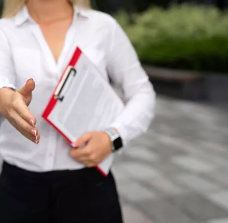 Embauche d’été : choisir le bon contrat de travail